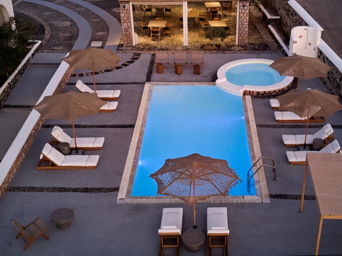 Symmetry Suites Akrotiri  Exterior photo